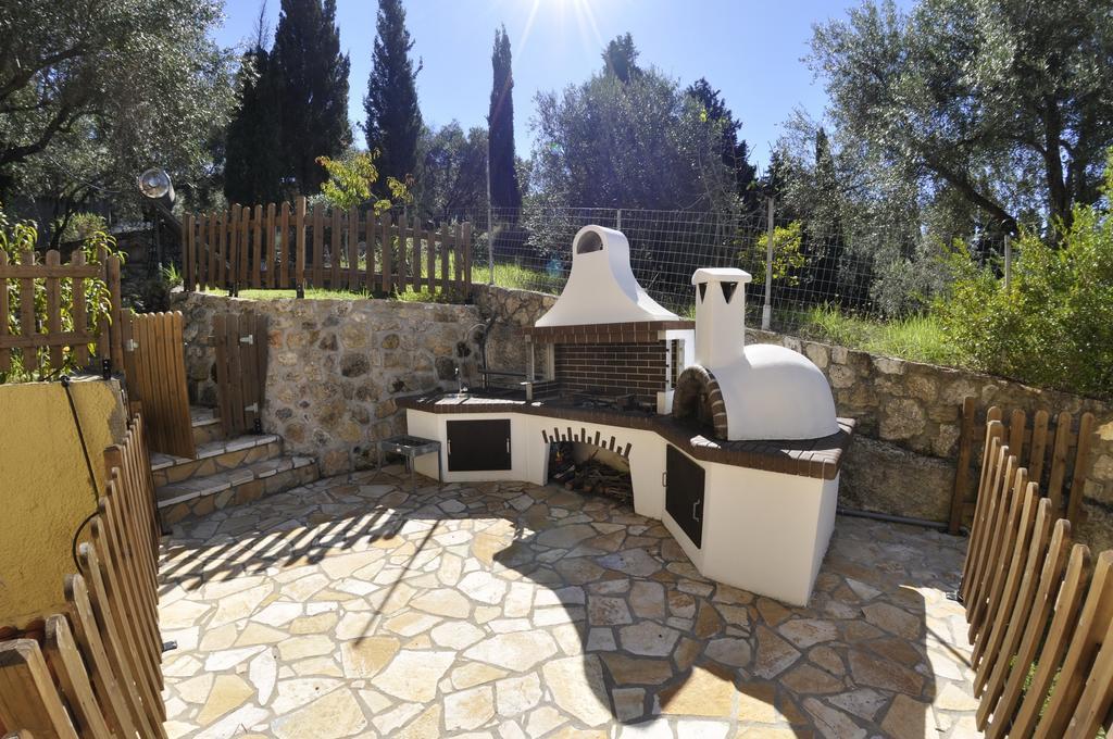 Magdalini Apartments Afión Dış mekan fotoğraf
