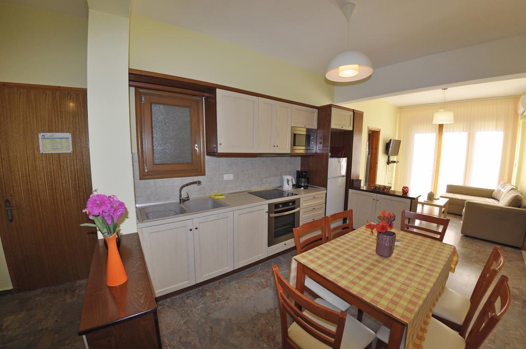 Magdalini Apartments Afión Dış mekan fotoğraf