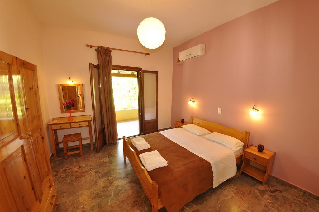 Magdalini Apartments Afión Dış mekan fotoğraf